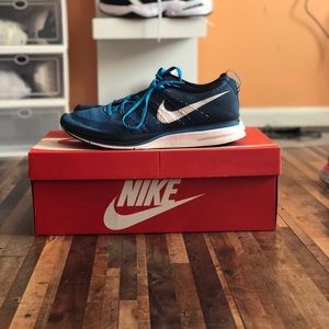 Nike Flynit Trainer